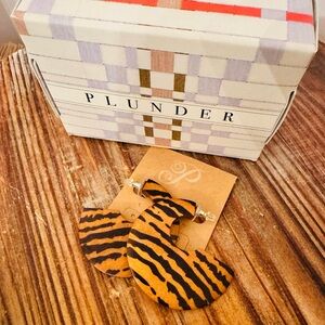 Plunder Designs Retired Animal Print Zach earrings-NIB